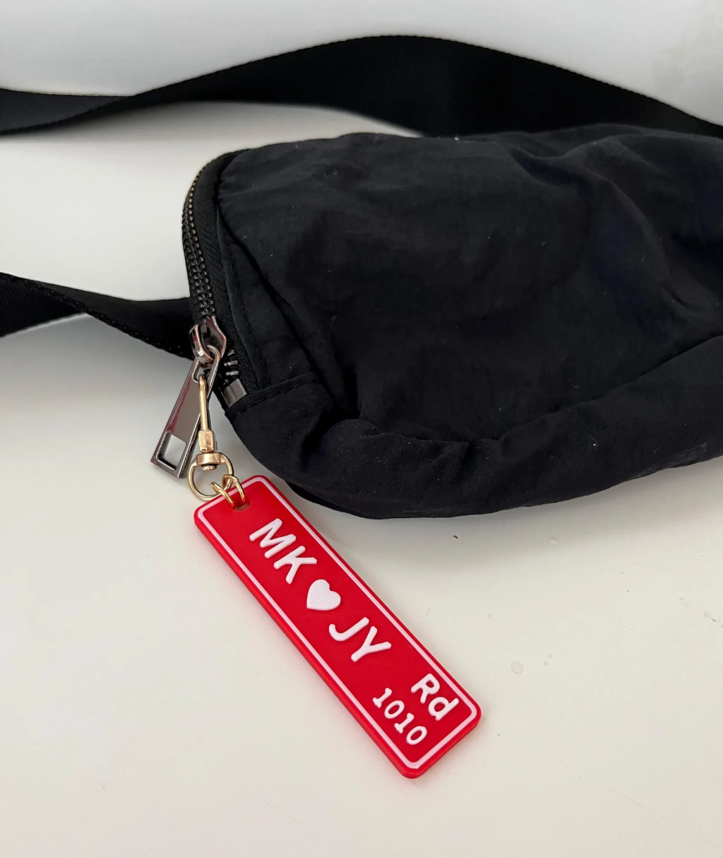 Personalized Street Sign Design Name Keychain -Road Sign name Keychain