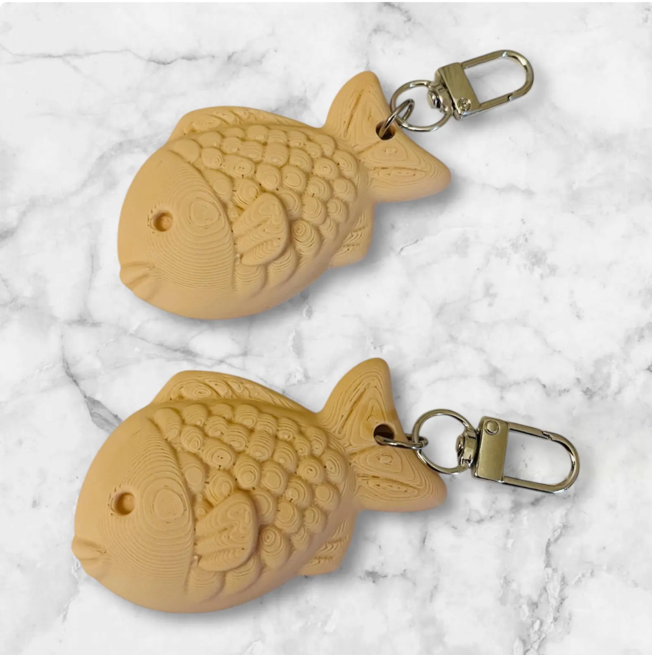 Taiyaki Keychain Japanese Pet Tag Good Fortune Fish shaped cake Charms Bungeoppang Fish Keychain