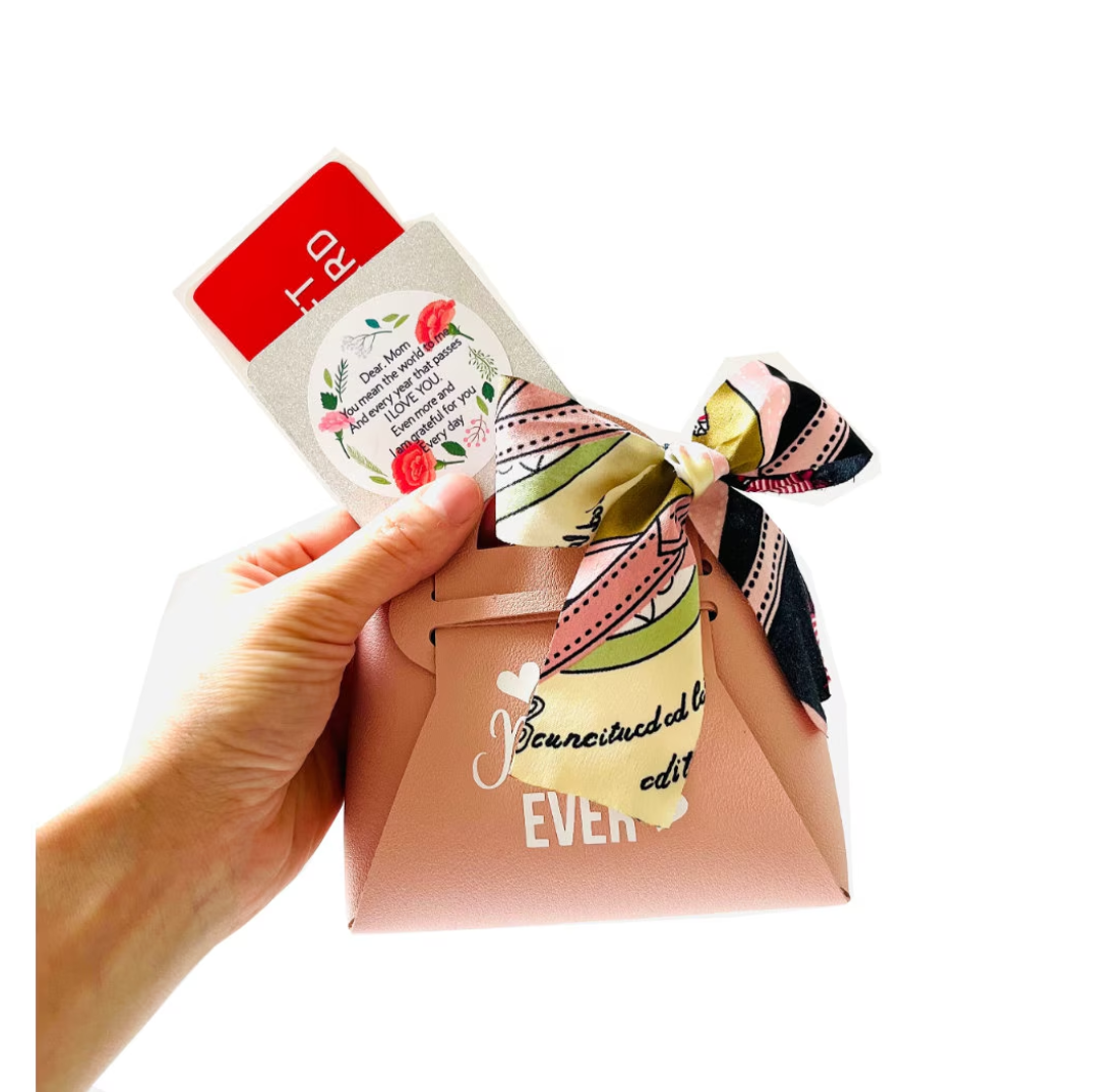 Mothers day gift bag with gift card