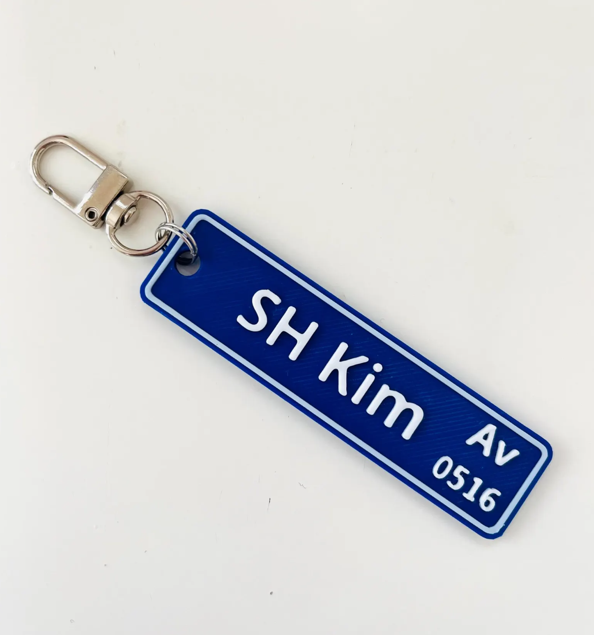Personalized Street Sign Design Name Keychain - Avenue Sign name Keychain