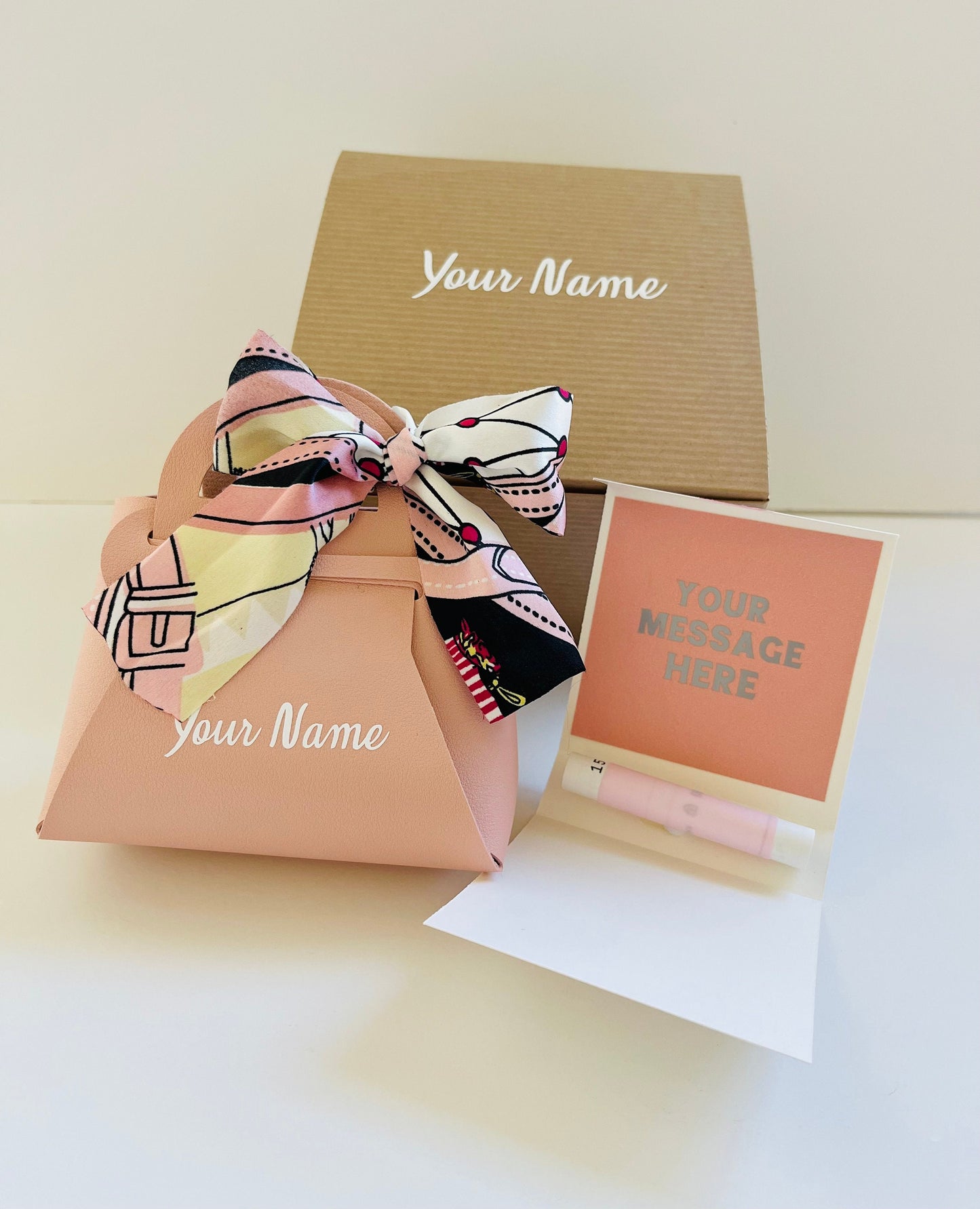 Customized Luxury gift bag with cash holder