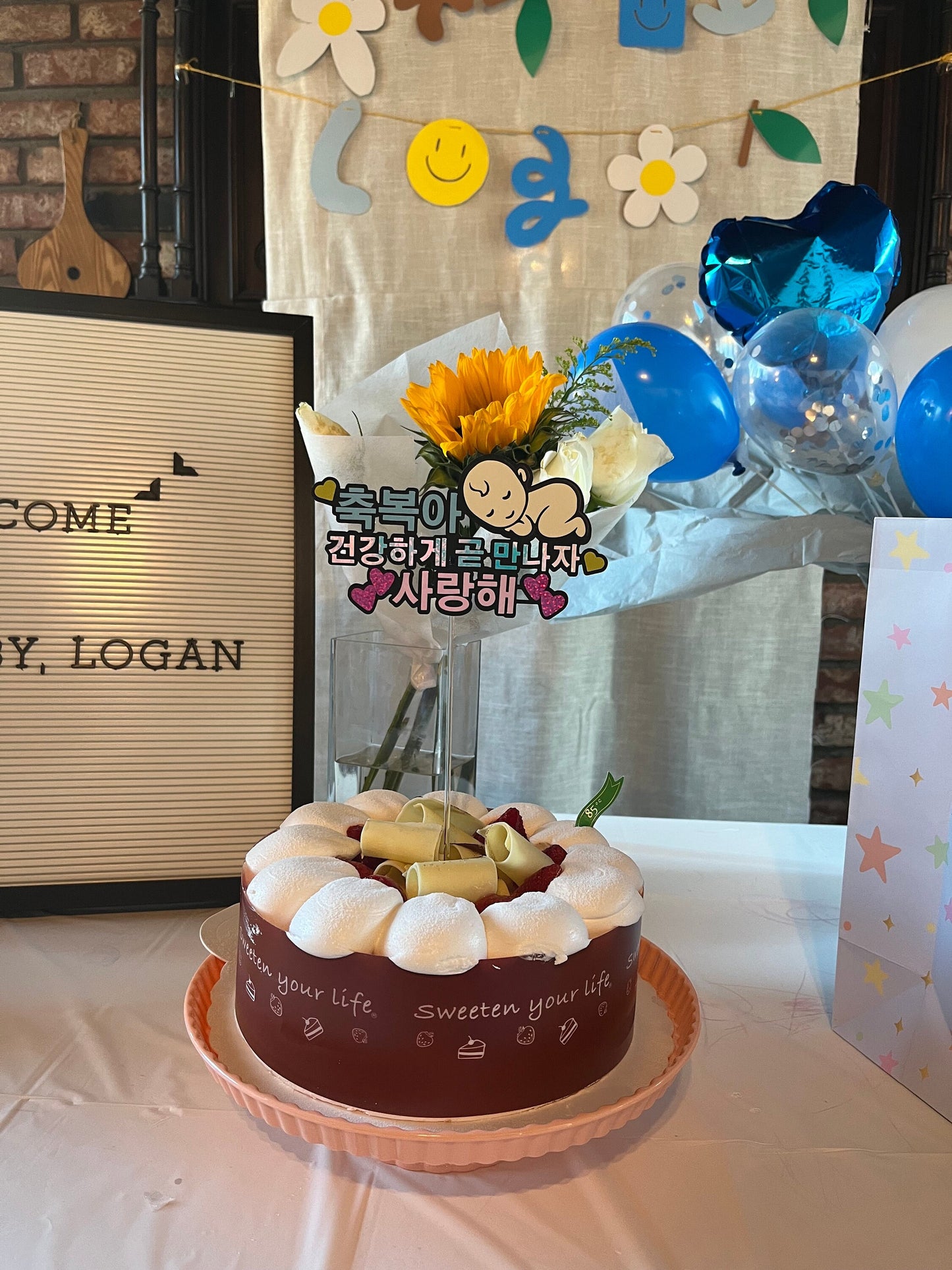 Customized Babyshower topper,Korean topper, Baby coming topper