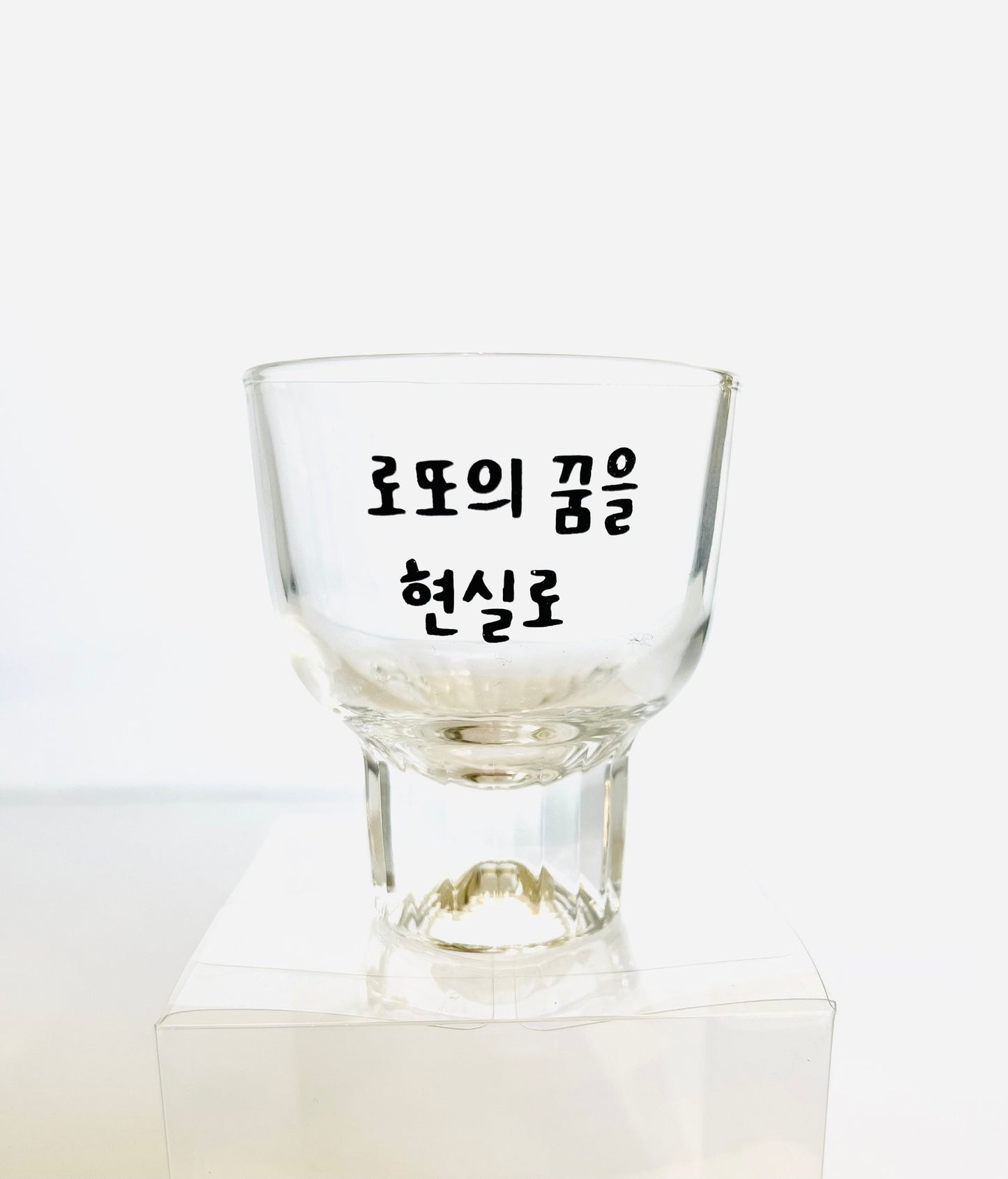 Korean message alcohol drinking glasses, Lotto drinking glasses