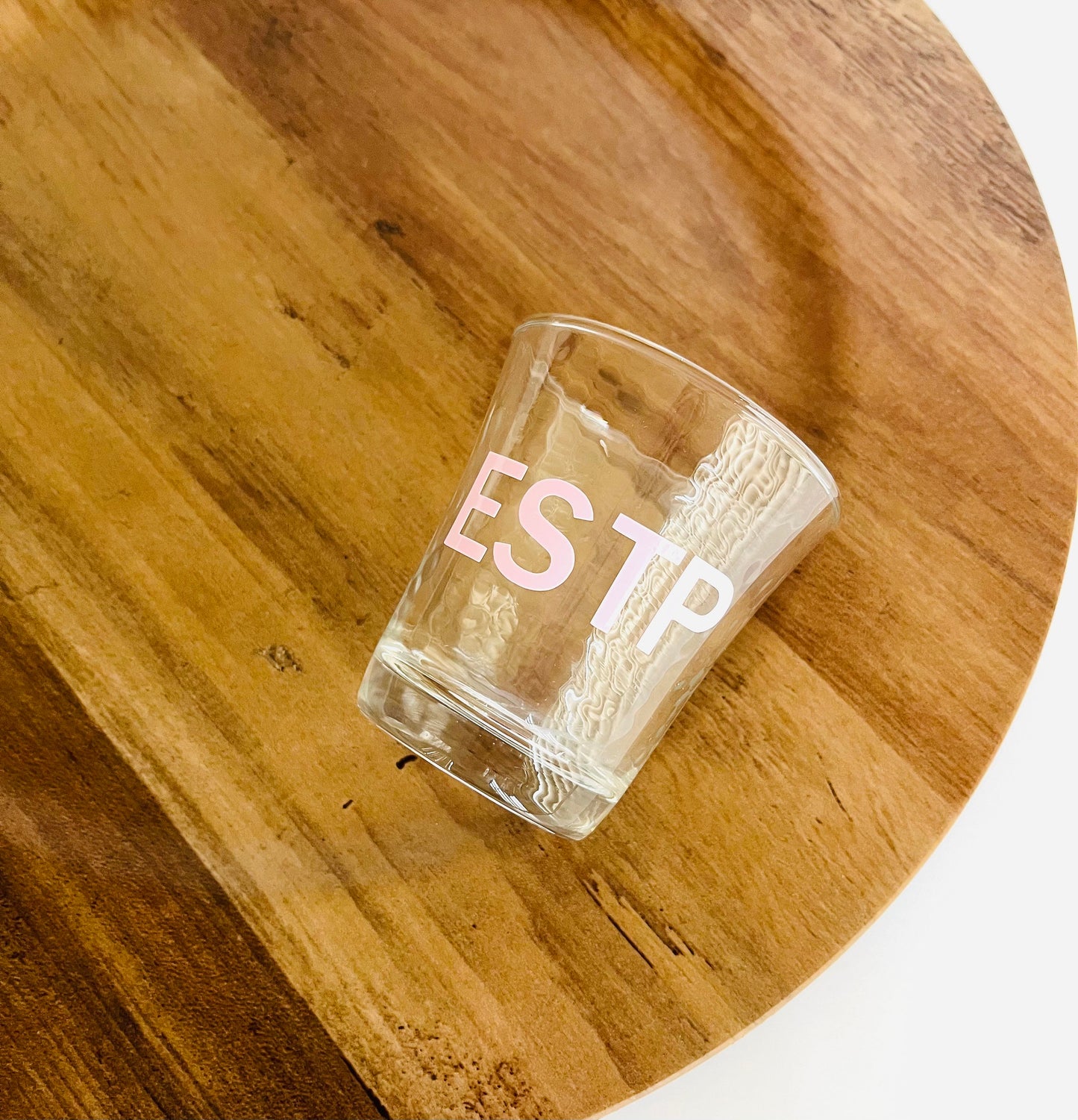 Color changed drinking glasses. MBTI drinking glass JJJ Design