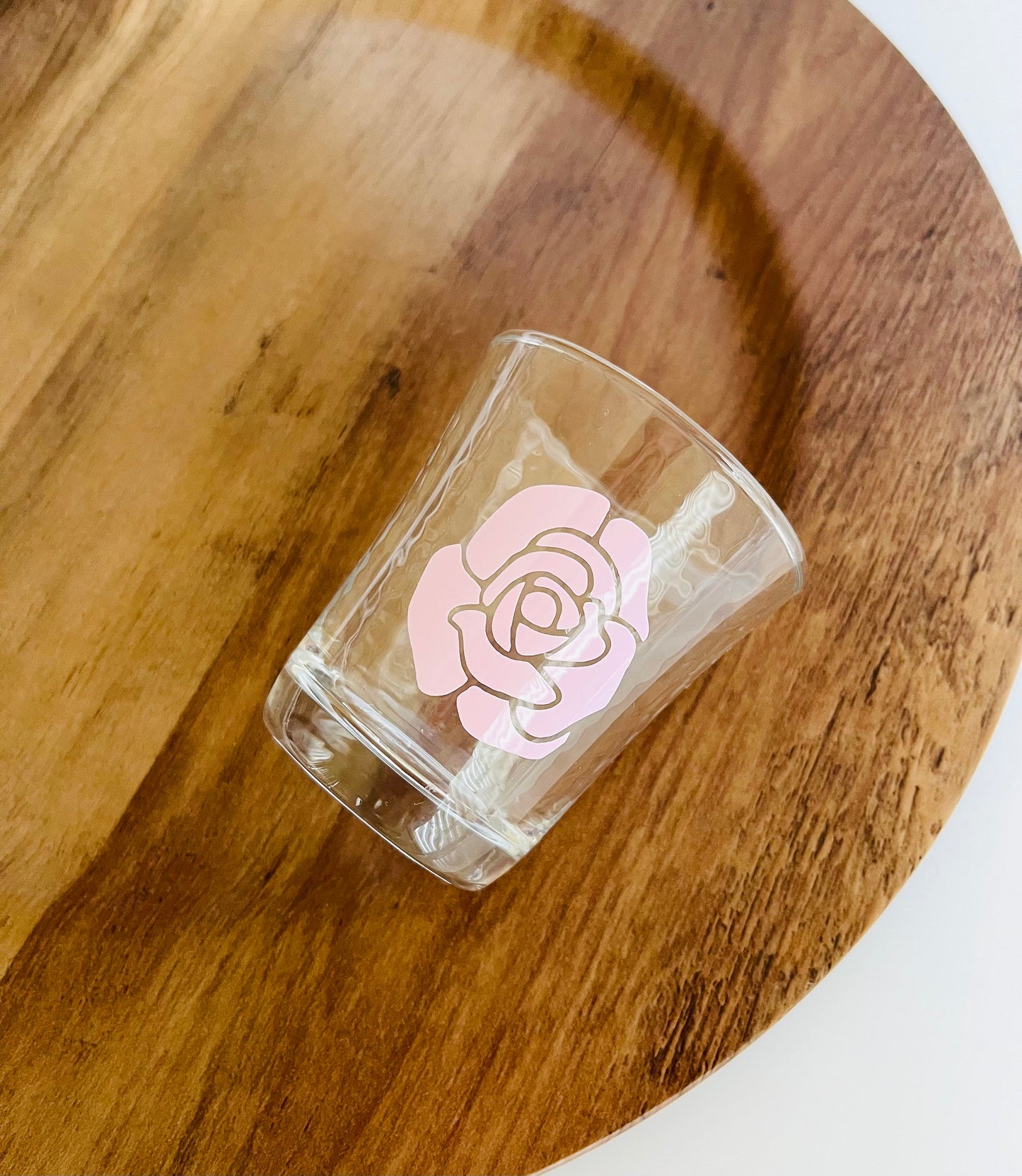 Color changed rose drinking glasses. Red rose drinking glass